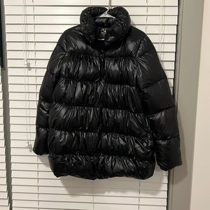 Zara Woman women’s coat size large. Great condition, worn once!